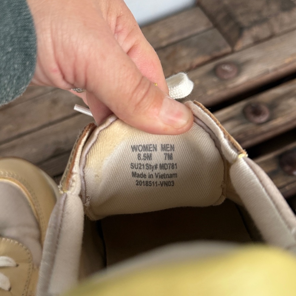 Madewell kickoff trainer Cream and Yellow‎ Women's Sneakers size 8.5 - Picture 8 of 8
